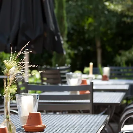 Hotel Linde Restaurant & 3*